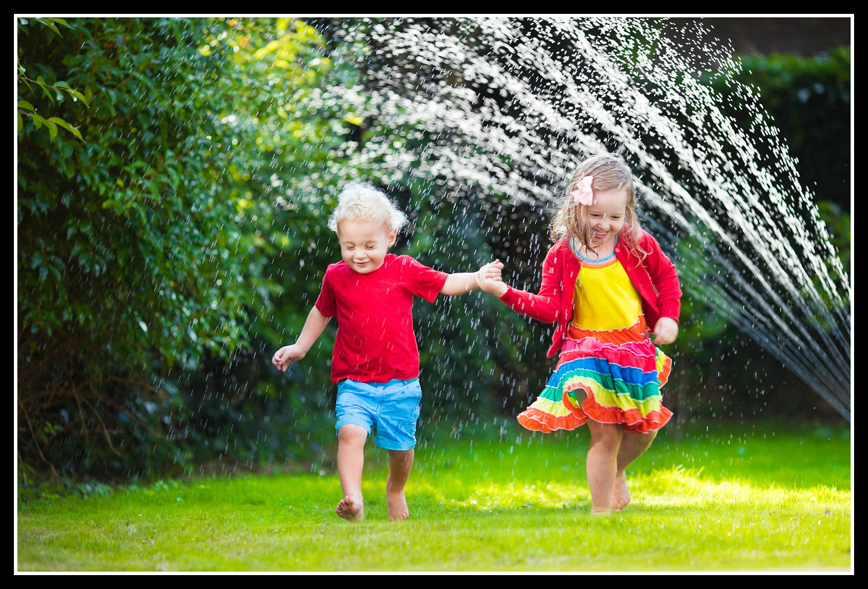 How Does Outdoor Play Build A Healthy Mind? - Dad Blog UK