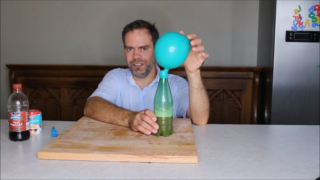 Co2 balloon trick, science for children, science experiments for children, science experiments for kids