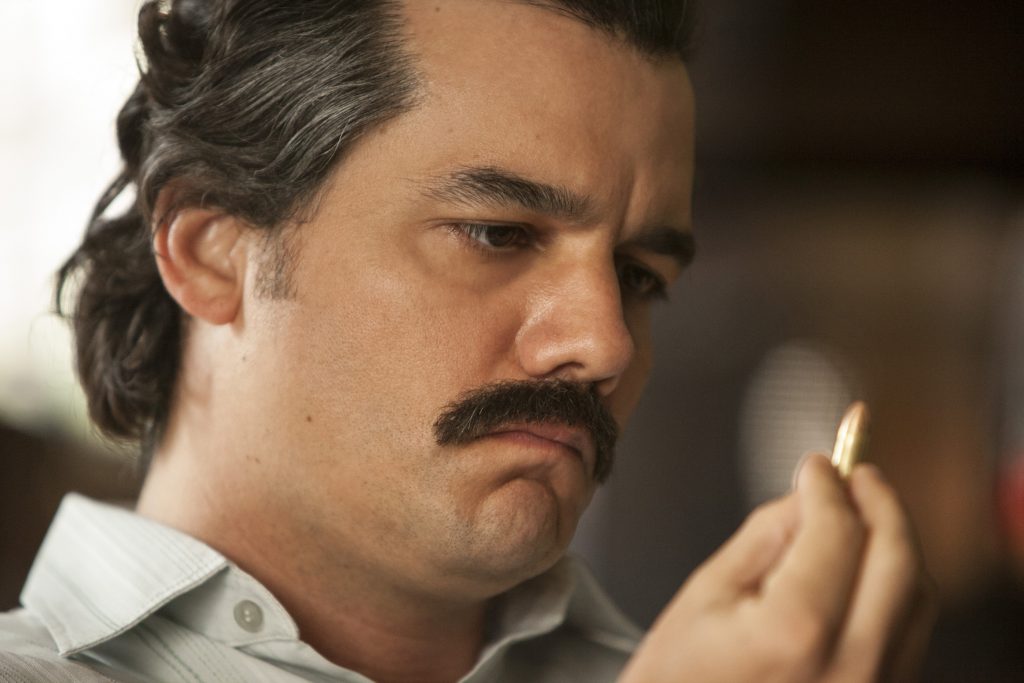 Narcos, Pablo Escobar, Columbia, subtitles, entertainment, Netflix