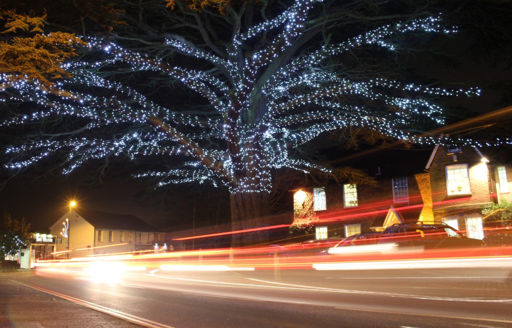 Christmas, decorations, traffic, cars, Christmas decorations, expsoure times, shutter speed, photography, 