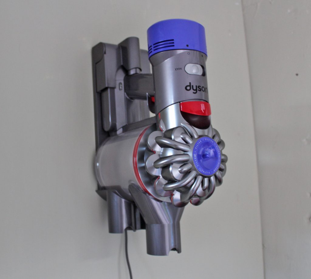 Review: Dyson V8 Absolute Nails the Cordless Vacuum - GeekDad