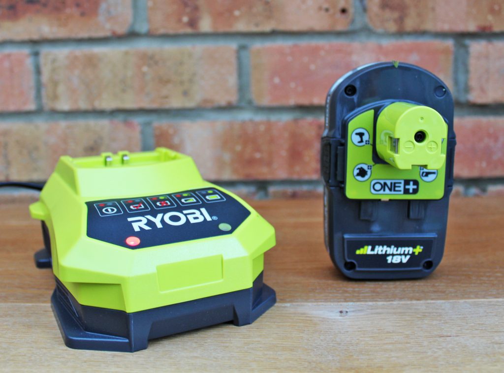 Ryobi ONE+ cordless hedge trimmer, school run dad, stay at home dad, dadbloguk, dad blog uk. dadbloguk.com, hedge trimmer review