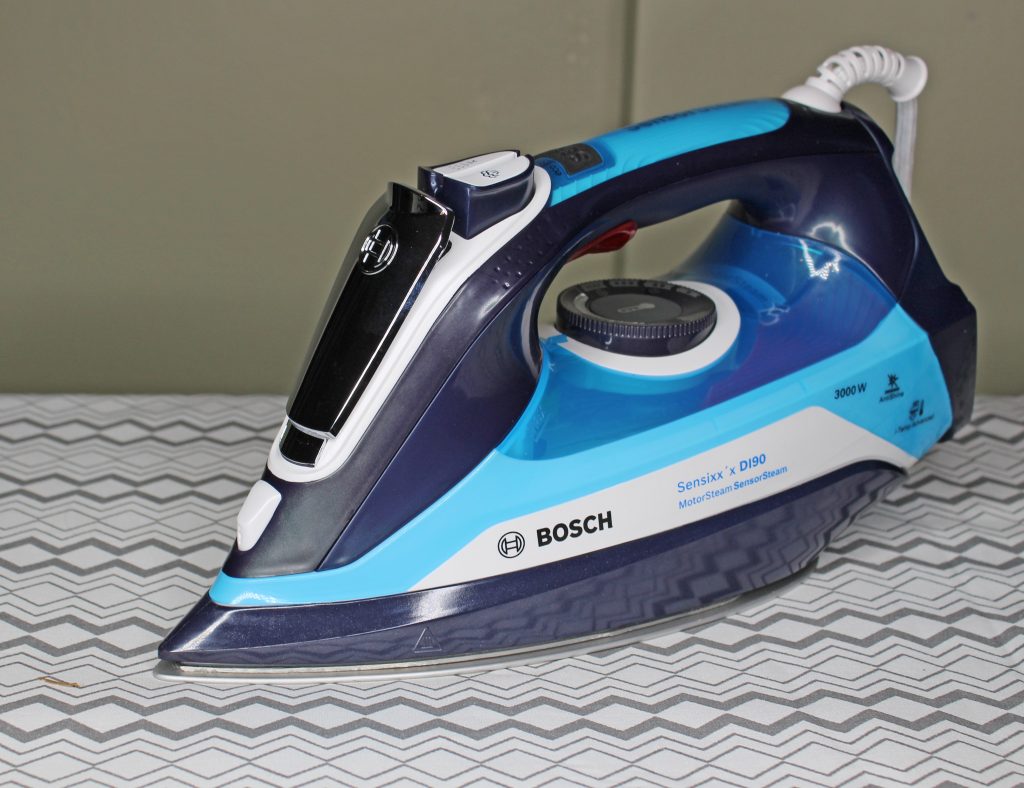 Bosch, Bosch Sensixx’x D190, Euronics, steam iron review, Bosch Sensixx’x review, dadbloguk, dadbloguk, dadbloguk.com