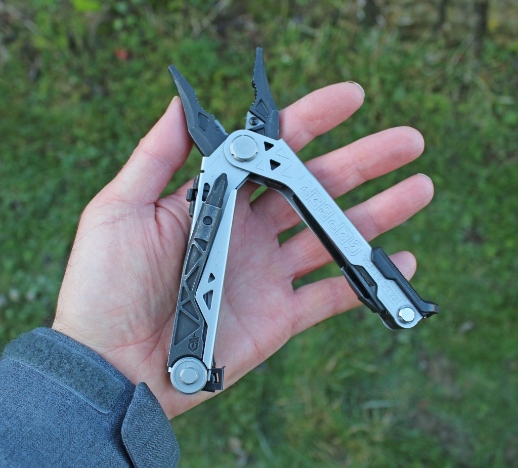 gerber center drive multi tool