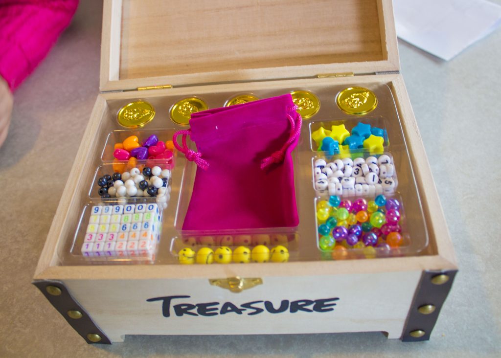 treasyre Toyz, trasure toys review, treasure toyz bracelet, treasure toyz necklace, dadbloguk, dadbloguk.com, uk dad blog, school run dad, sahd, stay at home dad