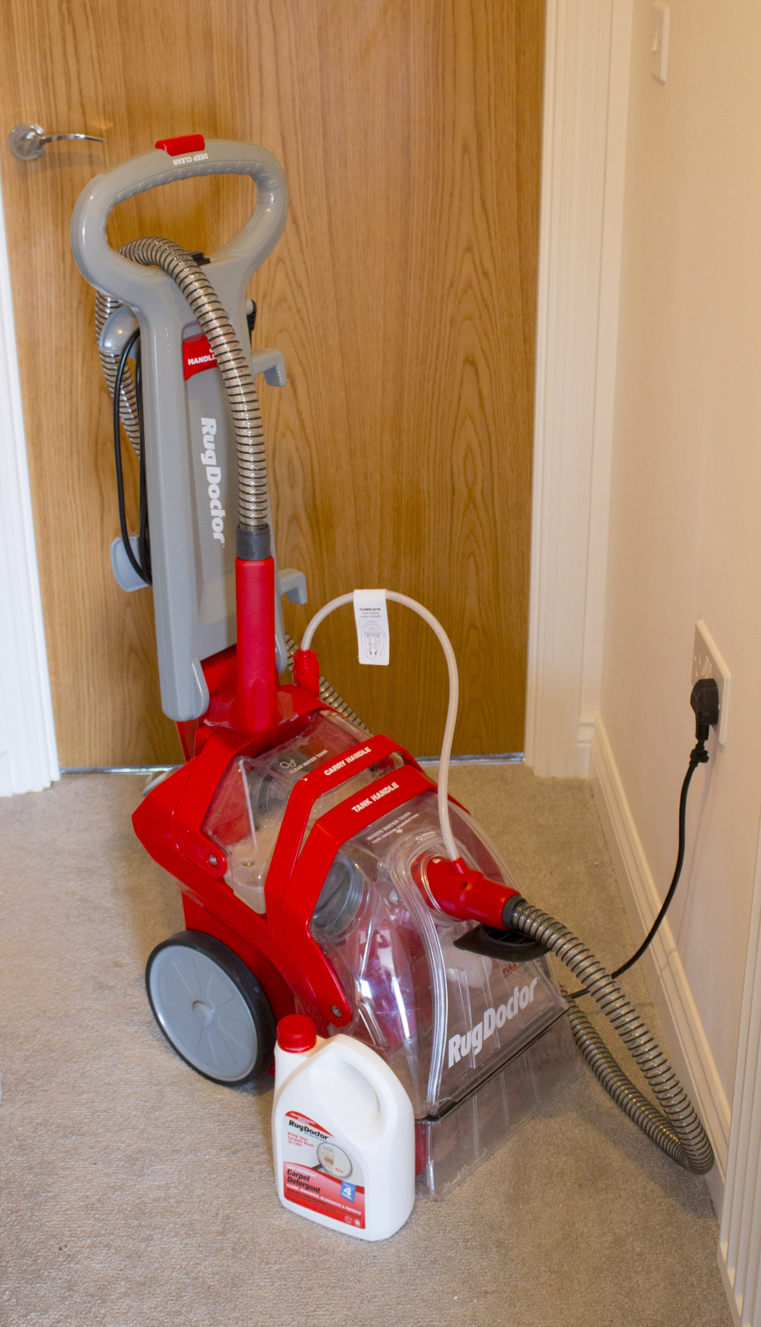 The Rug Doctor Deep Carpet Cleaner comes to my resuce - Dad Blog UK