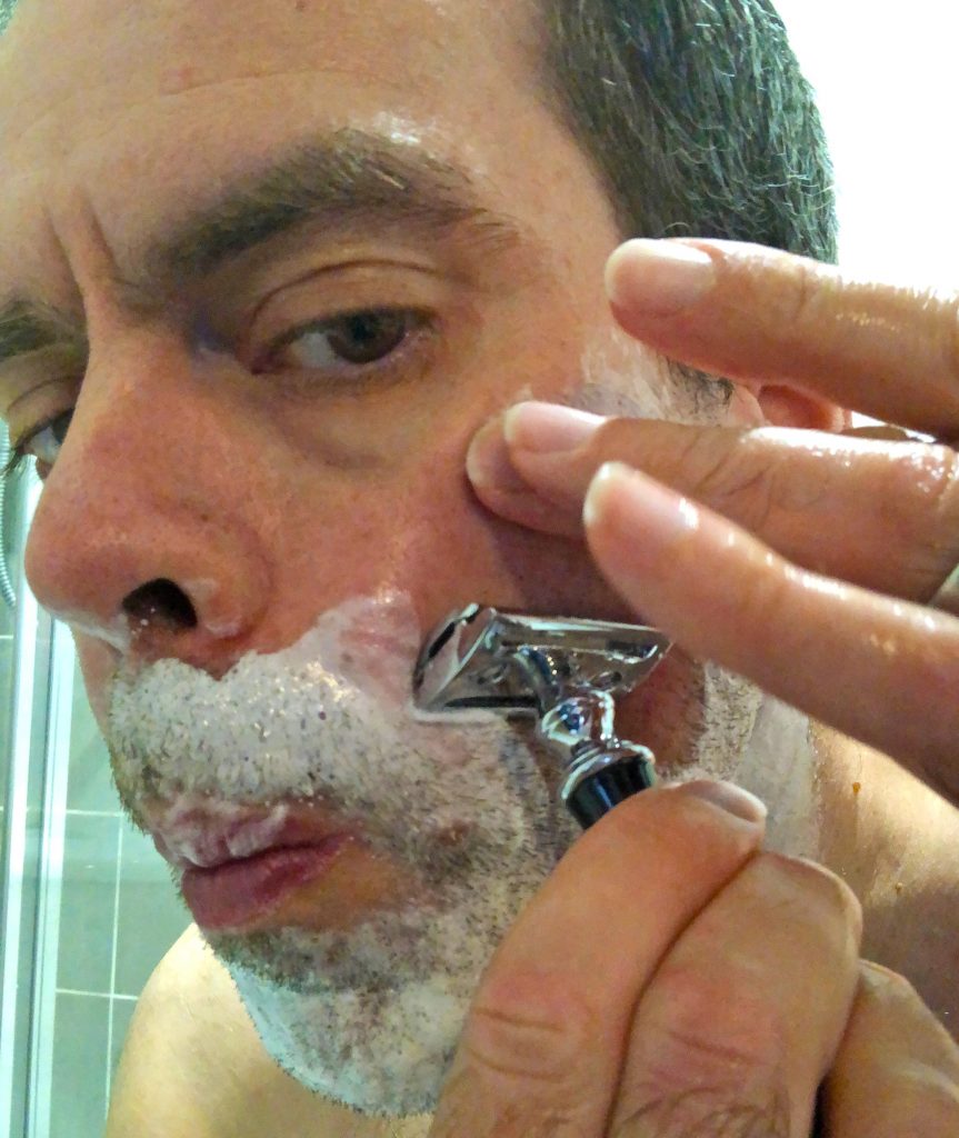 Váli, Váli shaving kit, Váli shaving set, Váli shaving kit review, uk dad blogger, dadbloguk, dad blog uk, dadbloguk.com, school run dad, sahd, Christmas gifts, men's grooming, men's style