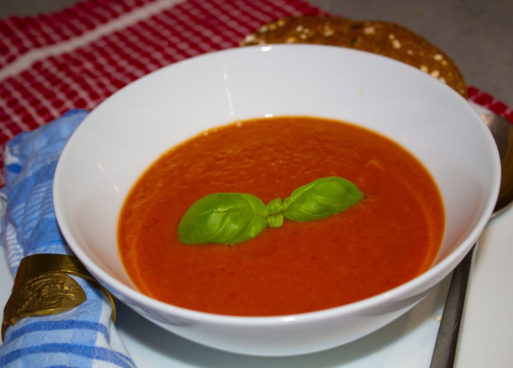 Cream of tomato soup, soup recipe, cream of tomato soup recipe, Beko, #EatLikeAPro, dadbloguk, dadbloguk.com, dad blog uk, school run dad, healthy eating, healthy lifestyle