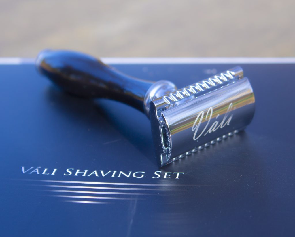 Váli, Váli shaving kit, Váli shaving set, Váli shaving kit review, uk dad blogger, dadbloguk, dad blog uk, dadbloguk.com, school run dad, sahd, Christmas gifts, men's grooming, men's style