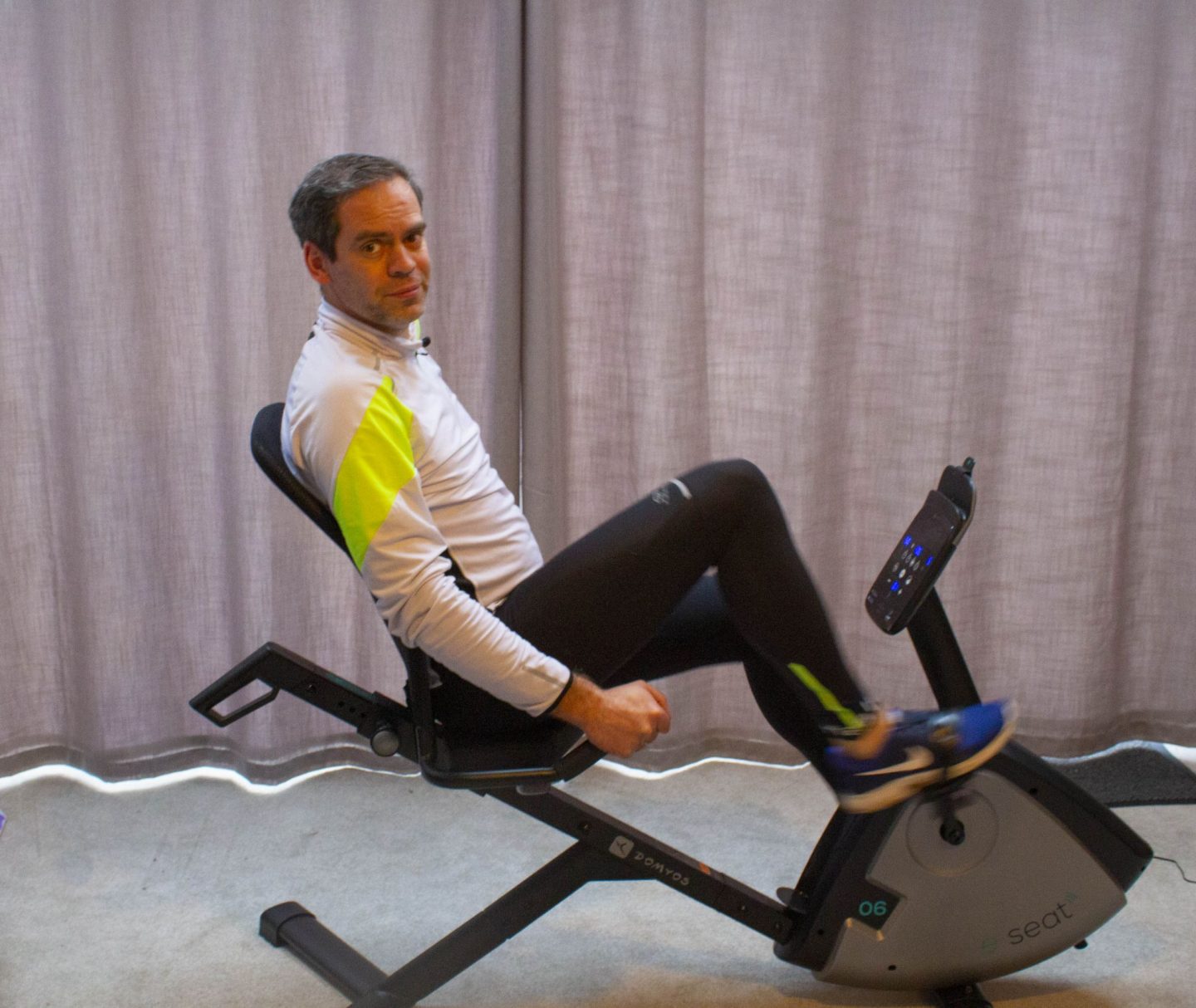 reclining exercise bike