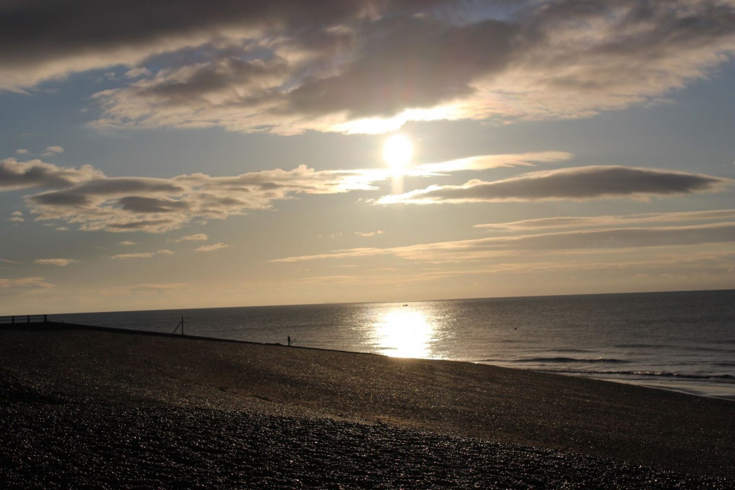 Hastings beach, sunrise, hastings Sunrise, English coast, coast of England, photographer, Photography, dadbloguk, dadbloguk.com,