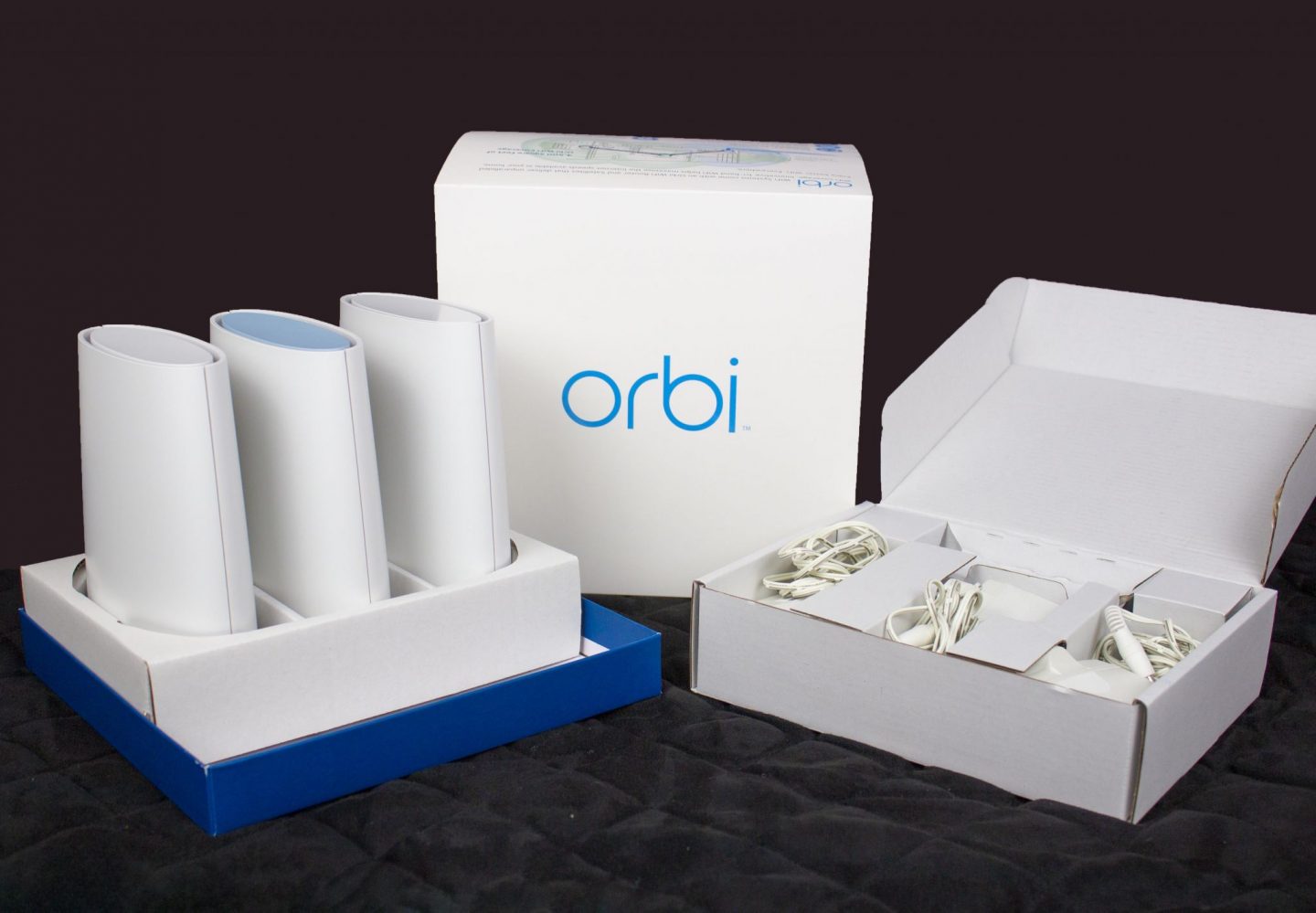 Orbi RBK23 unboxed, RBK mesh WiFi system, dadbloguk, dad blog, Orbi RBK23 review, Orbi Voice smart speaker review.