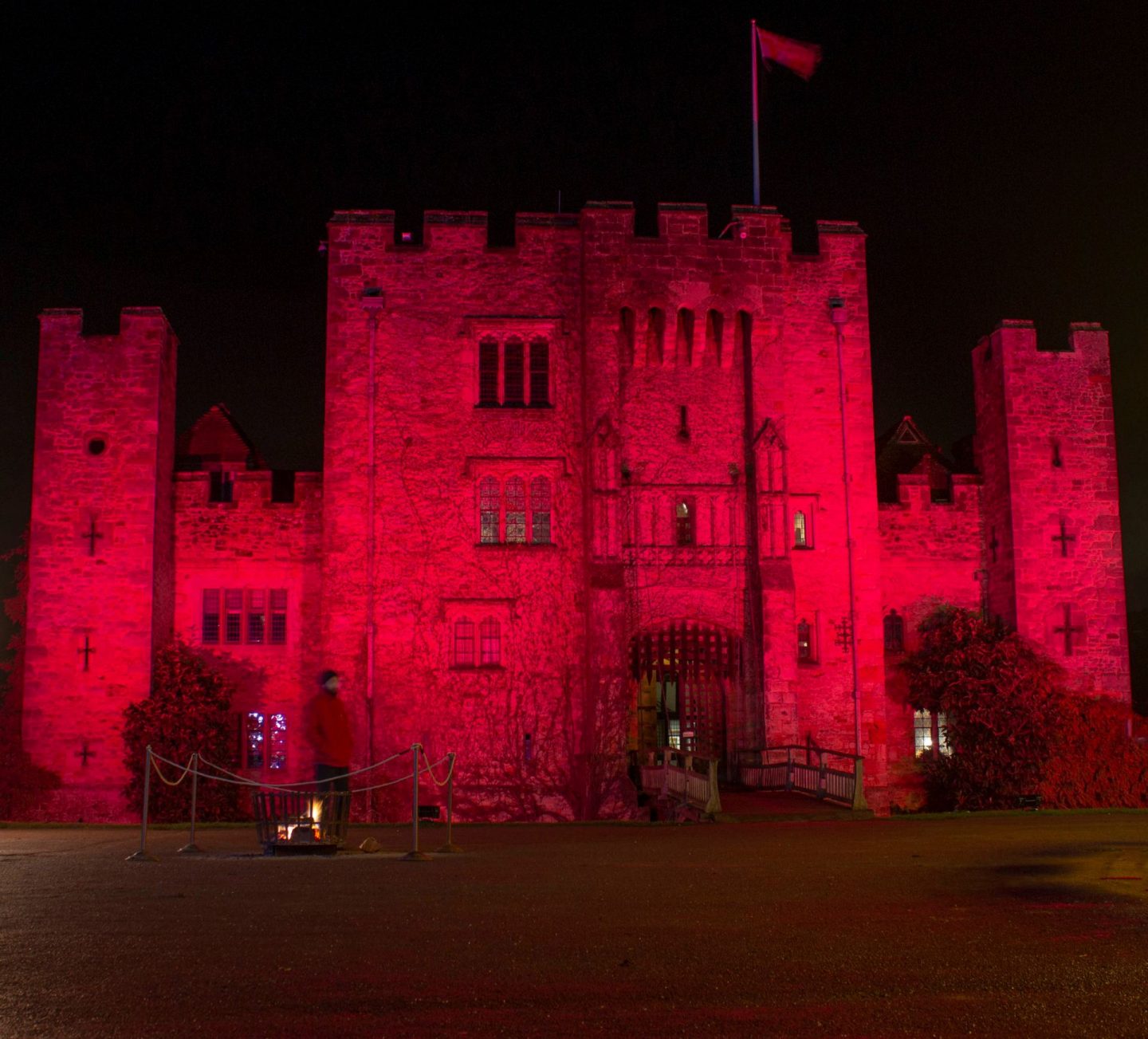 Alice in a Christmas Wonderland, visit kent, Kent, dadbloguk, hever Castle