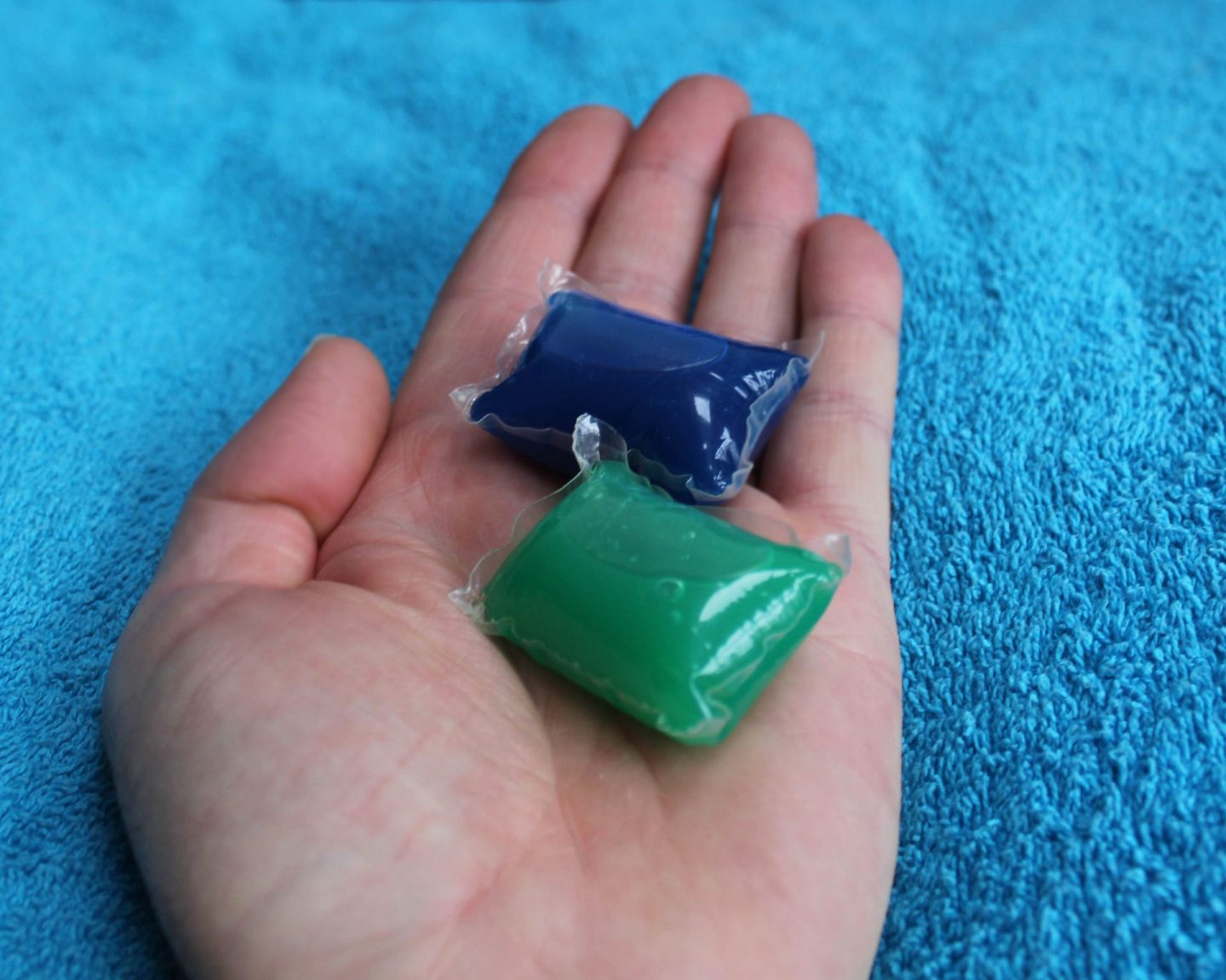 smol laundry tablets