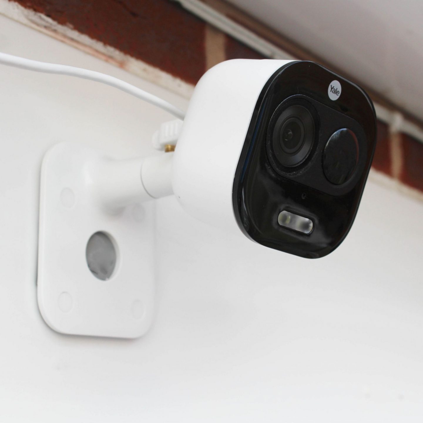 Yale sales outdoor camera