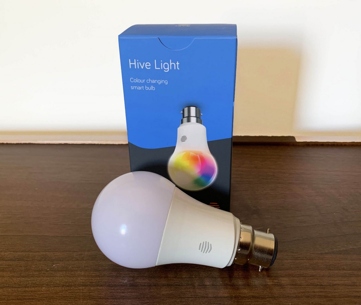 Hive Light colour changing lightbulb